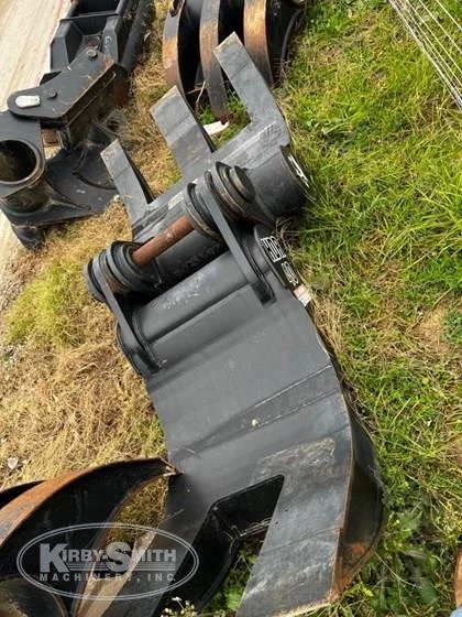 Used LaBounty Grapple for Sale,Used Grapple in yard for Sale,Side of used grapple for Sale,Used LaBounty grapple for Sale,Used grapple in yard for Sale